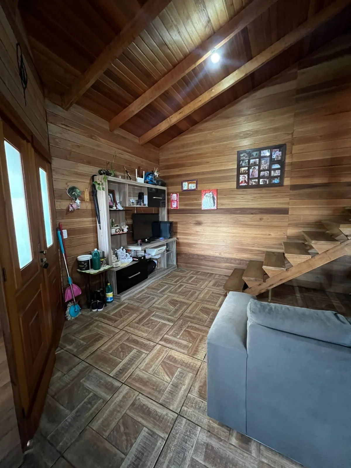 Imagem Belíssima Casa no bairro Restinga 2 Dormitórios sendo um uma suite