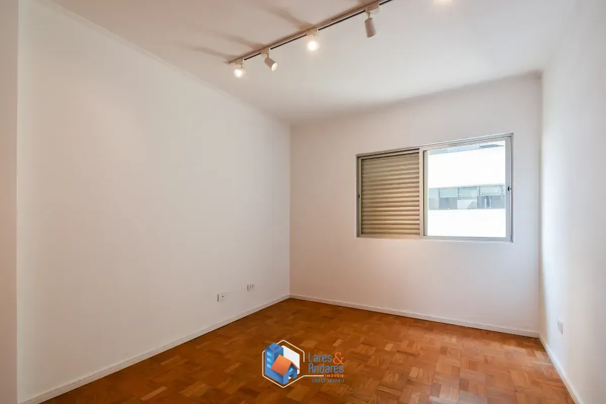 Imagem Cobertura para venda em Jardim Paulista com 4 quartos, sendo 1 suíte, 288m²