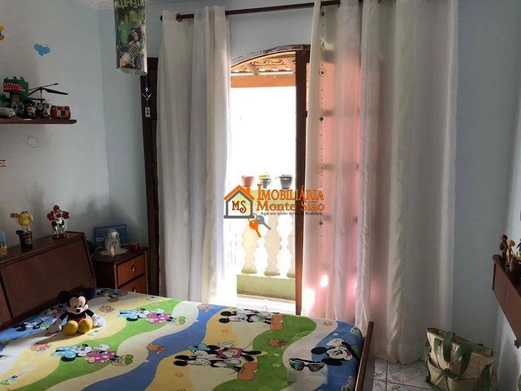 Imagem Casa com 3 dormitórios à venda, 350 m² por R$ 1.200.000,00 - Jardim Santa Bárbara - Guarulhos/SP