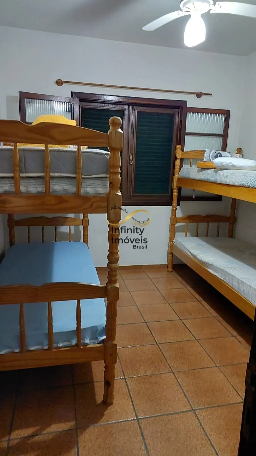 Imagem Casa para alugar no bairro Jardim Rio Santos - Caraguatatuba/SP