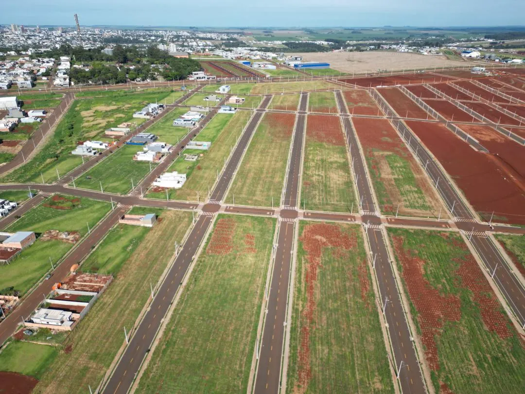 Imagem Terreno em Cascavel com infraestrutura completa - Oportunidade de investimento! Bairro Brazmadeira - Cascavel