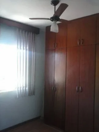 Imagem Excelente casa no melhor ponto do bairro.