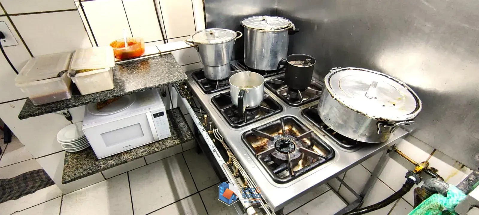 Imagem PONTO À VENDA, RESTAURANTE EQUIPADO E MOBILIADO A VENDA EM LOCALIZAÇÃO PRIVILEGIADA PRÓXIMO DO METRÔ NO CORAÇÃO DE SANTANA.