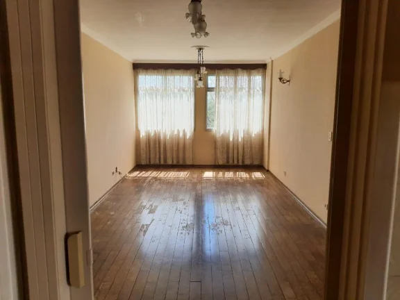 Imagem Ótimo apartamento na região central de Piracicaba com 03 dormitórios com armários, sendo 01 suí...