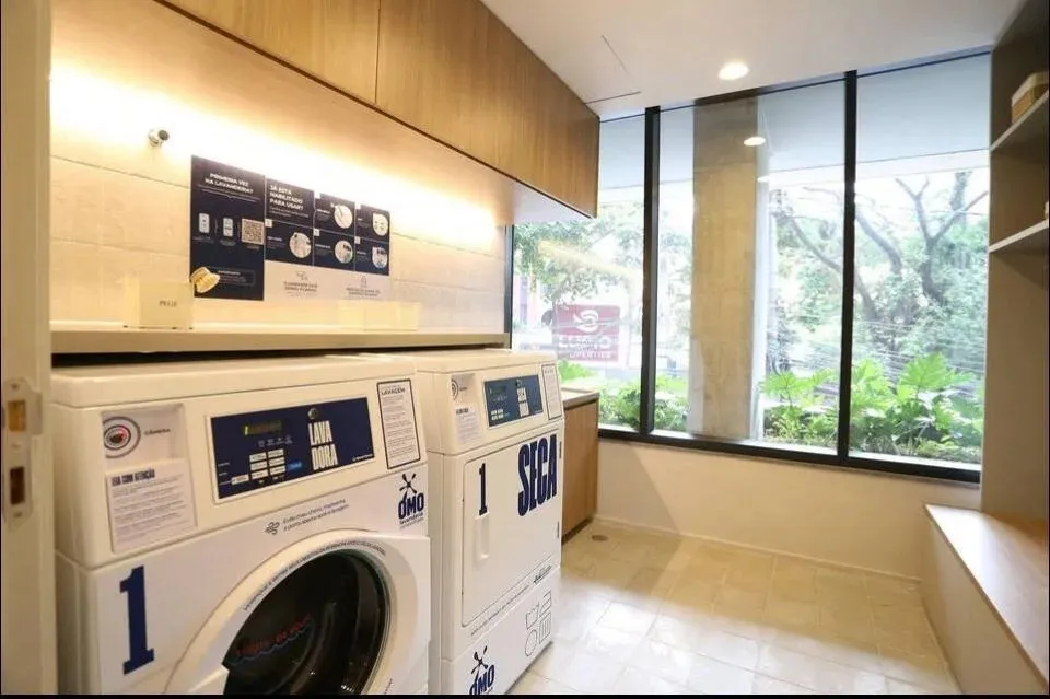 Imagem Studio para Venda em São Paulo, Pinheiros, 1 dormitório, 1 banheiro