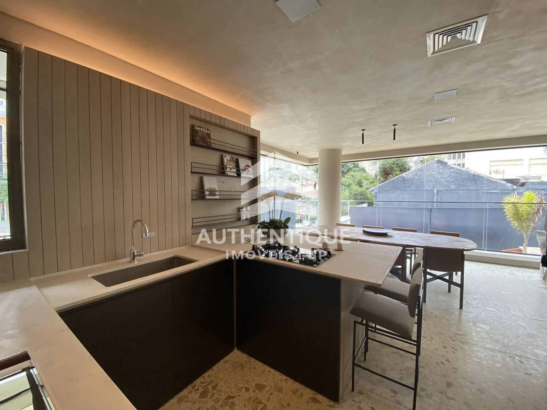 Imagem CASA JARDINS JAÚ - Apartamento Alto Padrão no bairro Jardins à venda