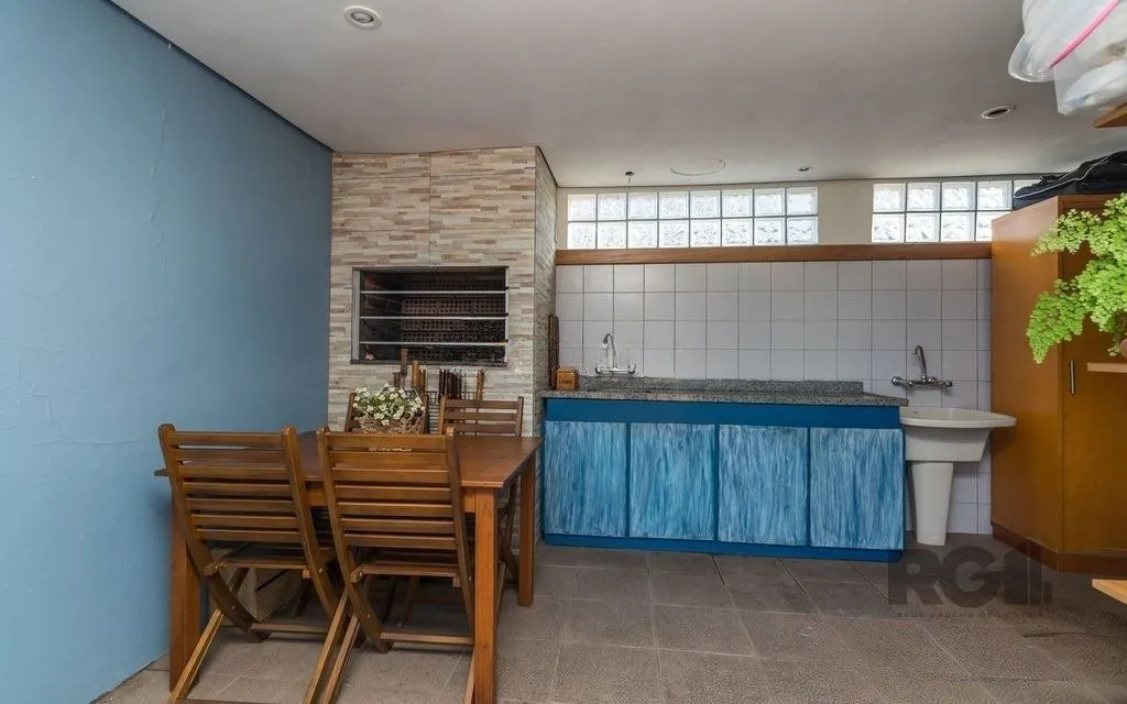 Imagem Cobertura 150m² - 3 dormitórios, 2 vagas no bairro Petrópolis