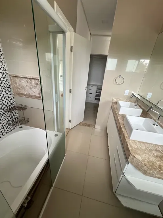 Imagem Casa com 4 Quartos à Venda, 140 m² em Sapiranga-Coité - Fortaleza