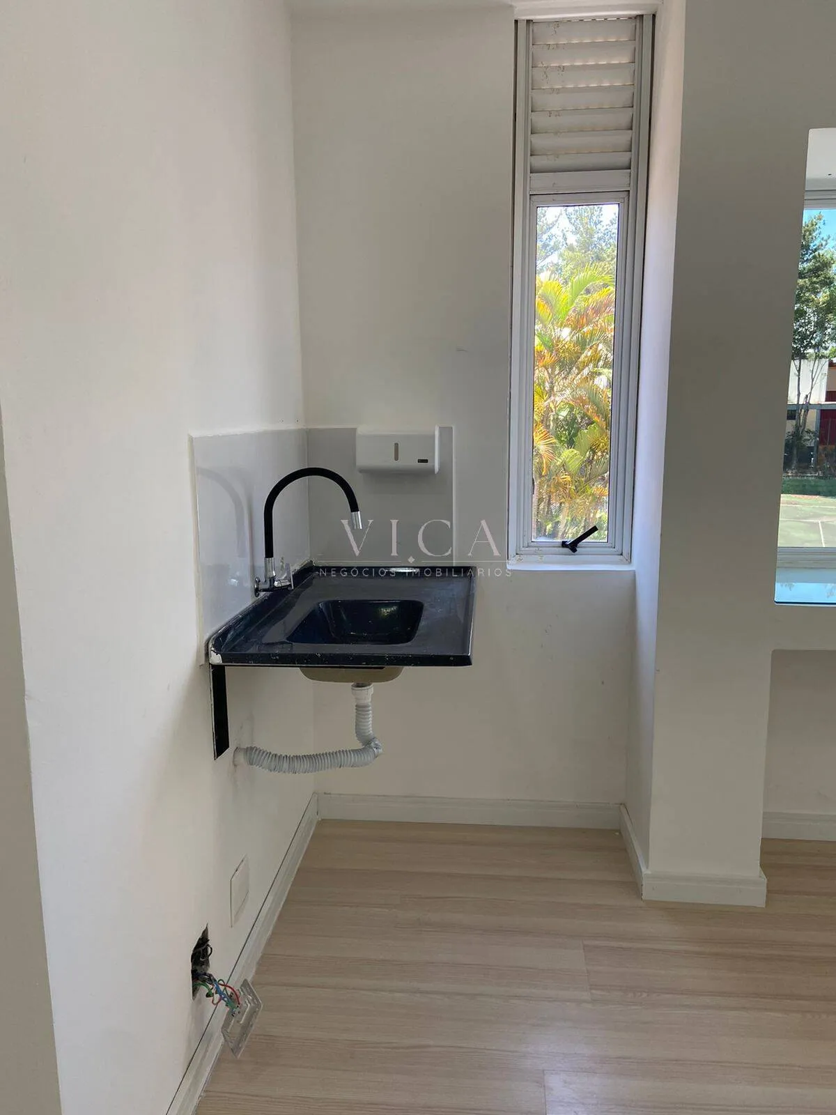 Imagem Alphaville | Sala Comercial 78m² | 3 Banheiros | Pacote R$ 6.000 mês