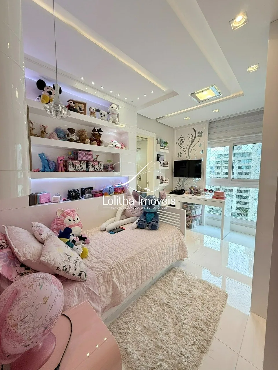 Imagem APARTAMENTO DE ALTO PADRÃO À VENDA NA AGRONÔMICA - FLORIANÓPOLIS/SC