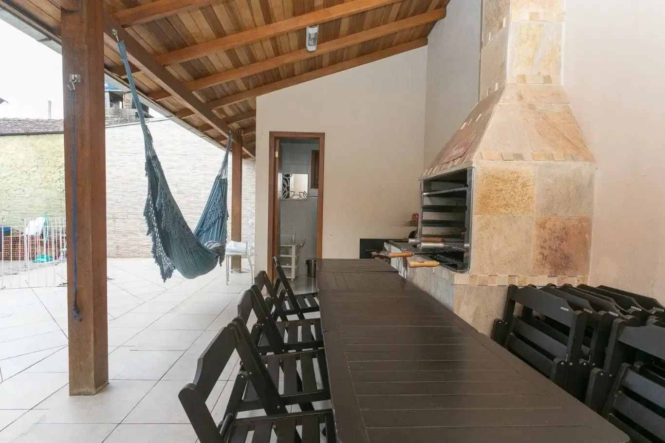 Imagem Casa com 2 dormitórios à venda em Partenon, Porto Alegre