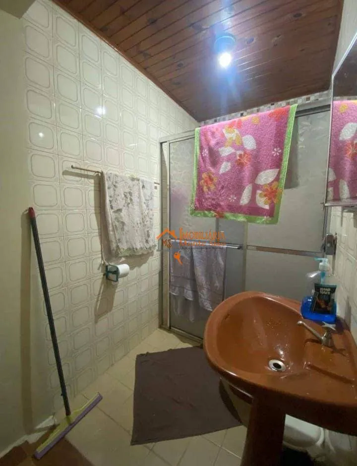 Imagem Sobrado com 2 dormitórios à venda, 100 m² por R$ 250.000,00 - Conjunto Residencial Haroldo Veloso - Guarulhos/SP