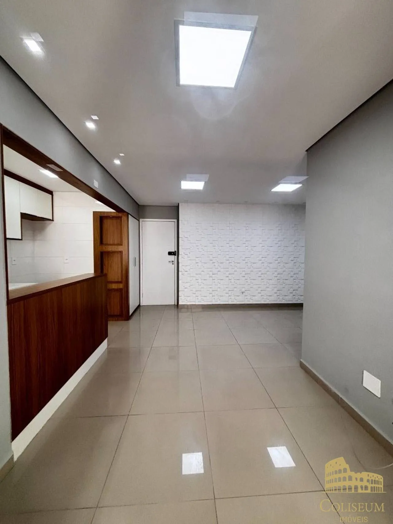 Imagem Lindo Apto 2 Dorms, Sacada, 1 vaga, Lazer - Guihermina