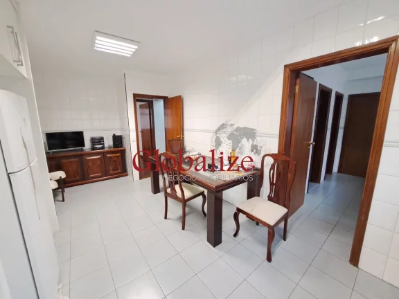 Imagem Apartamento á venda com 232m², 4 suítes, varanda de frente, 3 vagas por R$1.596.000,00 no Boqueirão em Santos