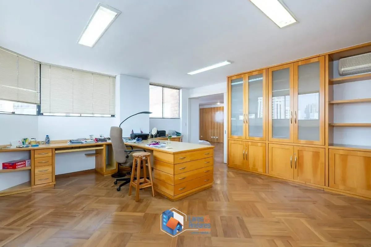 Imagem Cobertura para venda em Vila Suzana com 4 quartos, sendo 4 suítes, 488m²