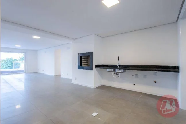 Imagem No Cristal, Garden de 315 m², 3 suítes, 3 vagas e piscina.