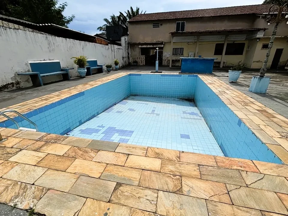 Imagem Casa com 5 Quartos à Venda, 560 metros em Planalto - Manaus