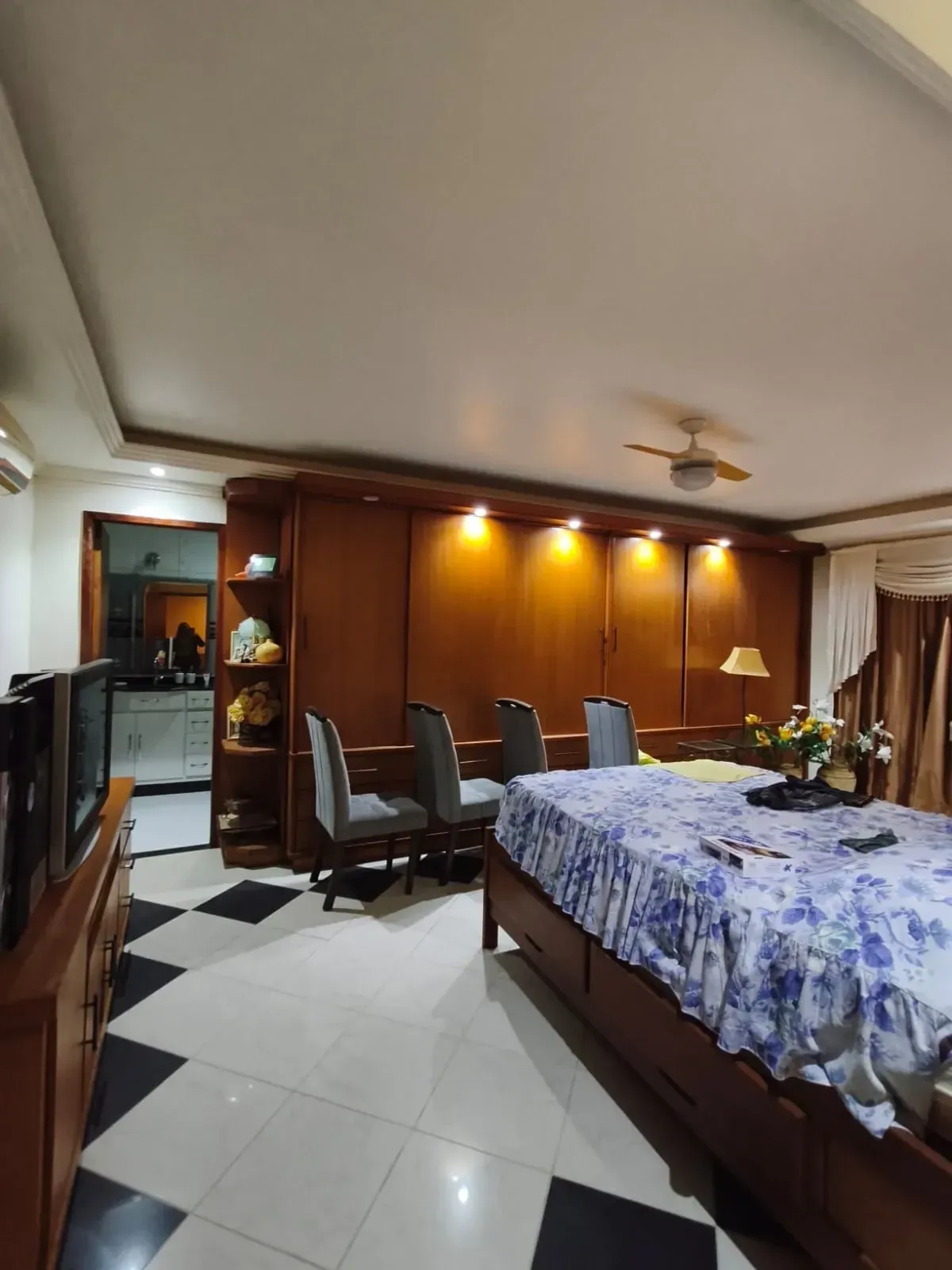 Imagem Casa com 2 Quartos à Venda, 120 m² em Engenhoca - Niterói