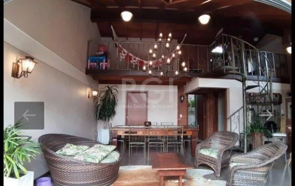 Imagem Casa para Venda - 209.54m², 3 dormitórios, sendo 1 suites, Ideal