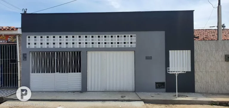 Imagem Casa no Conj. Joaquim Leão com localização privilegiada!