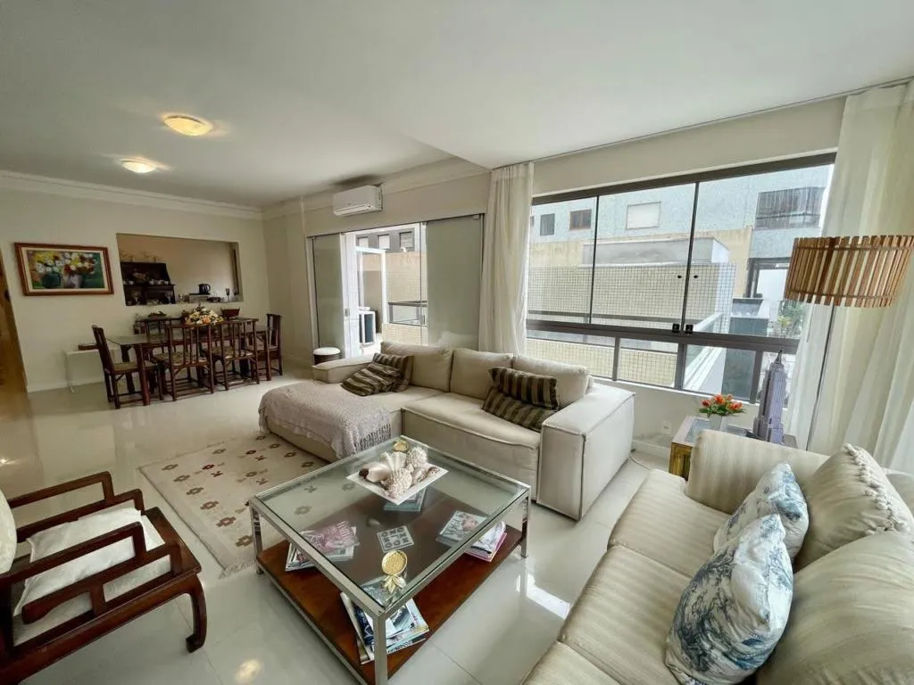 Apartamento 3 Dormitórios - Bairro Centro