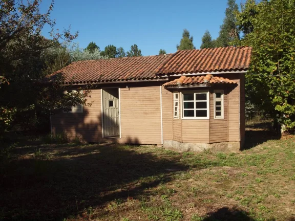 Imagem Sitio com 2.056m², em condomínio fechado, arborizado, Águas Clara, Viamão