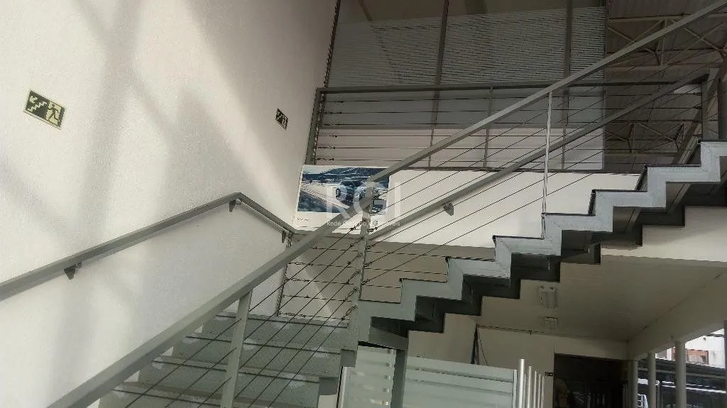 Imagem Pavilhão para comprar , 330 m² por R$ 880.000,00 Rubem Berta - Porto Alegre/RS