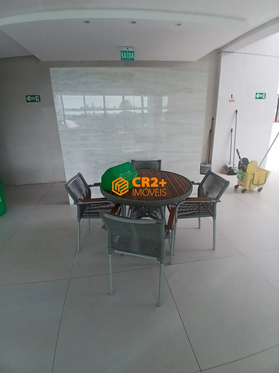 Imagem Apartamento Alto Padrão-Boa Viagem-146m2 - 03 Quartos -02 Suites - Varanda Difer