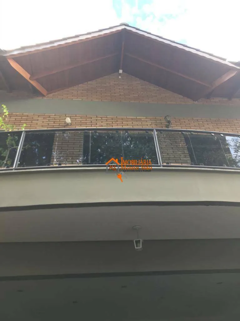 Imagem Sobrado com 3 dormitórios à venda, 375 m² por R$ 3.180.000,00 - Cidade Maia - Guarulhos/SP