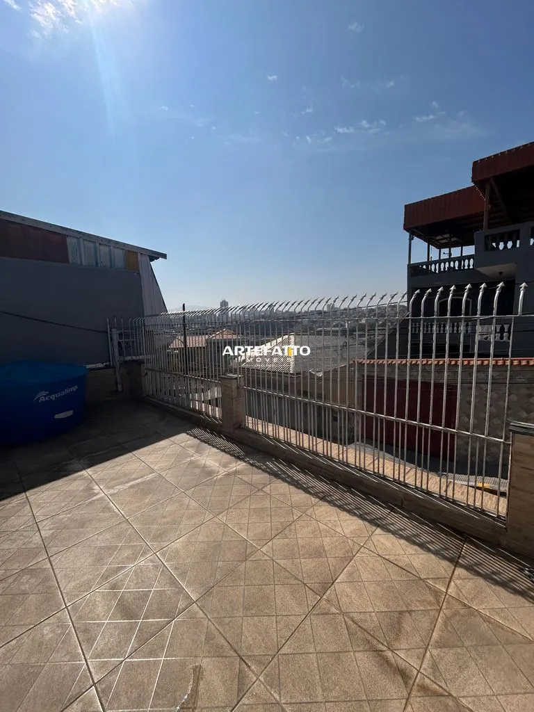 Imagem Casa à venda em São Paulo, Vila Pereira Cerca, com 3 quartos, 195m2