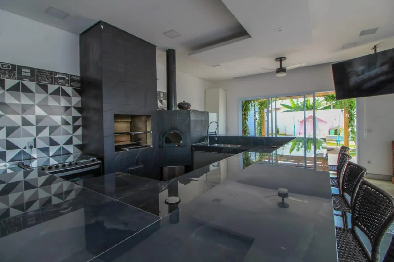 Imagem Casa Alto Padrão para Venda no Condomínio Jardim Solar do Bosque