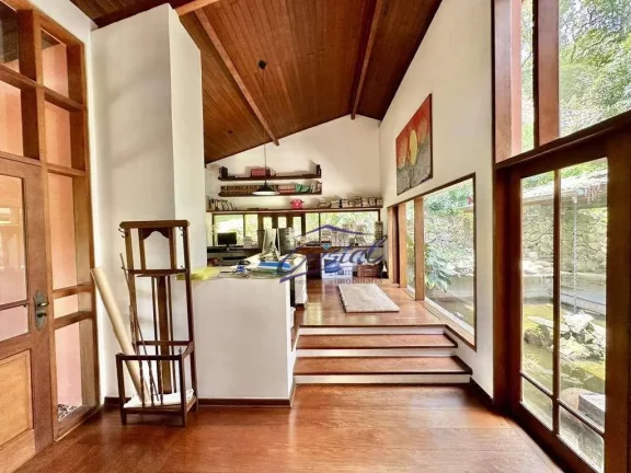 Imagem Casa com 4 quartos (1 suíte) à venda, 417 m² - Granja Viana - Carapicuíba/SP