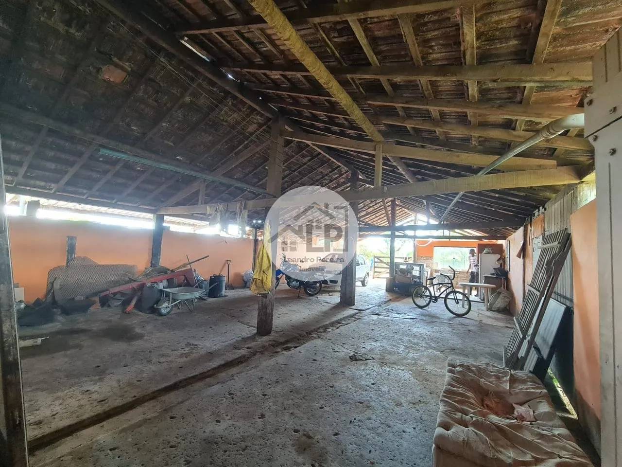 Imagem Fazenda/Sítios/Chácaras de 2300000m² no bairro Banqueiros, em Araruama