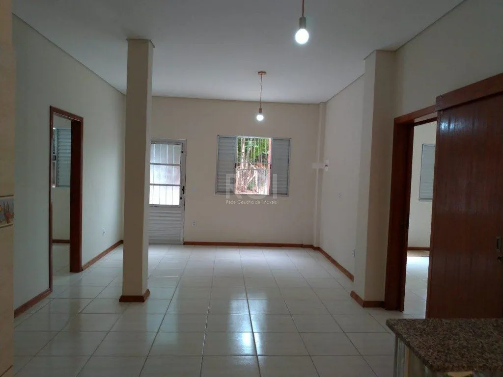 Imagem Apartamento de 4 dormitórios, sendo 2 suites, no bairro Petrópolis DESOCUPADO