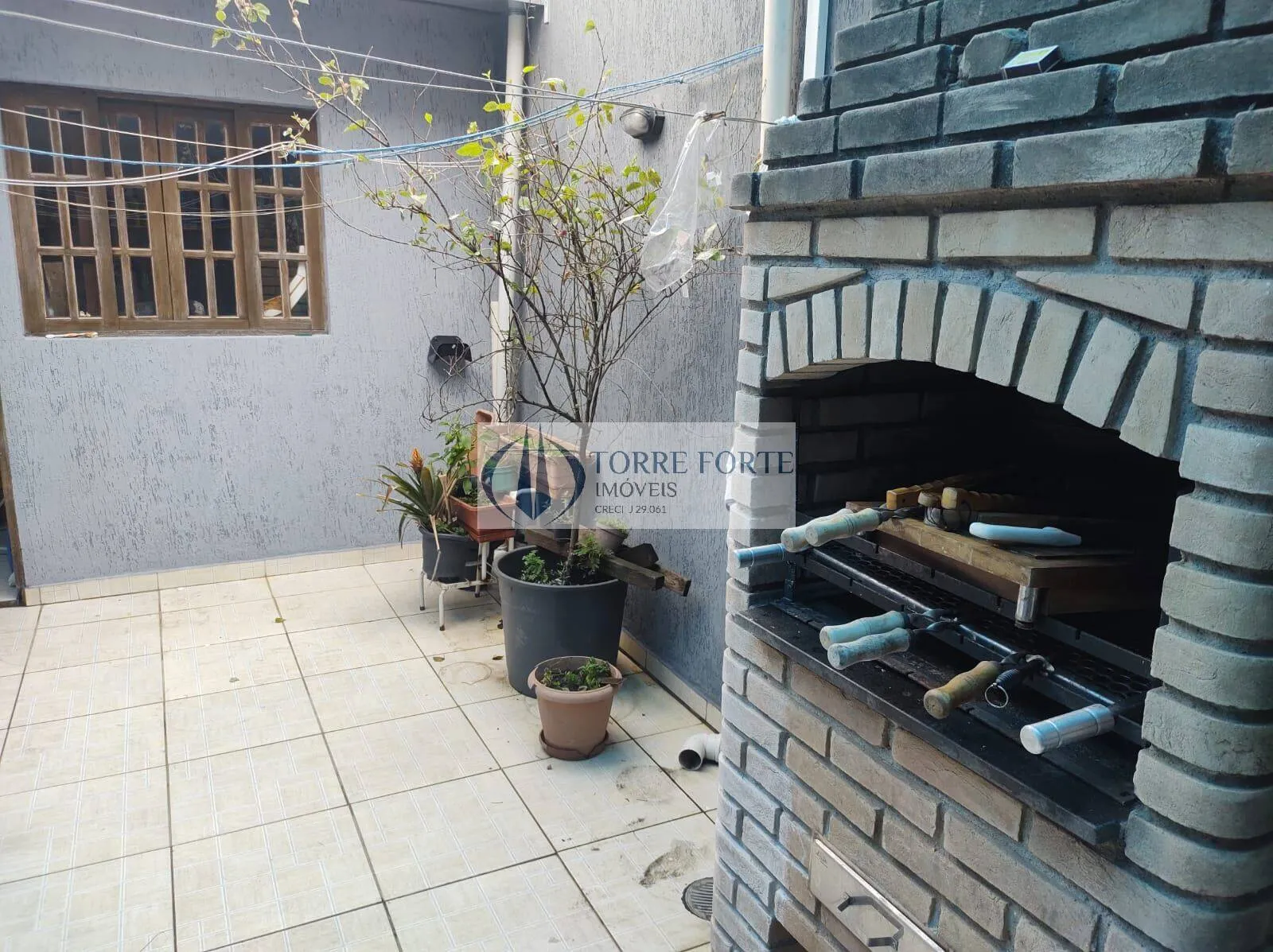 Imagem Lindo Sobrado casa 2 dormitórios sendo 1 suíte, 3 vagas, 165 m²