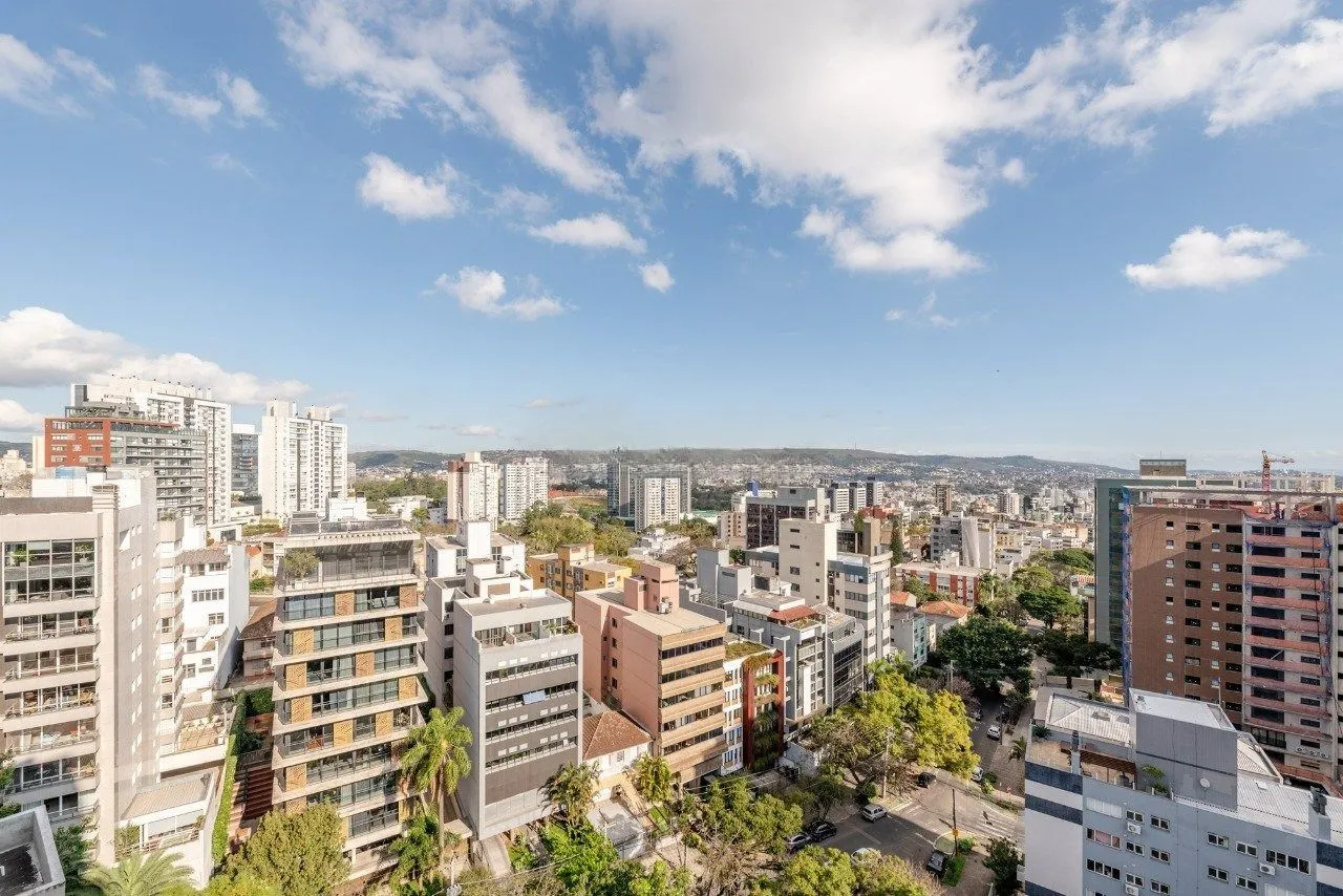 Imagem Apartamento 3 dormitórios, sendo 1 suíte e 2 vagas no Petropolis