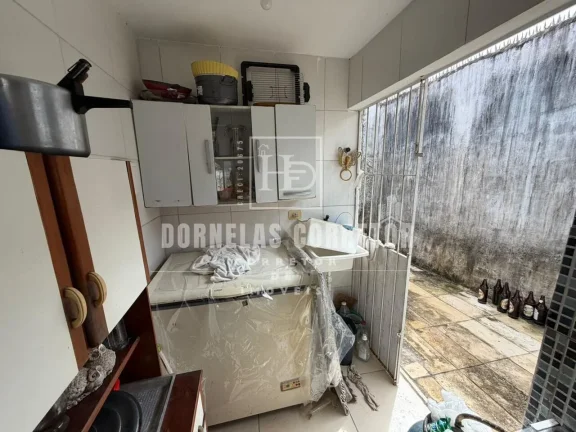 Imagem Casa à Venda na Ilha de Itamaracá com Quintal Amplo