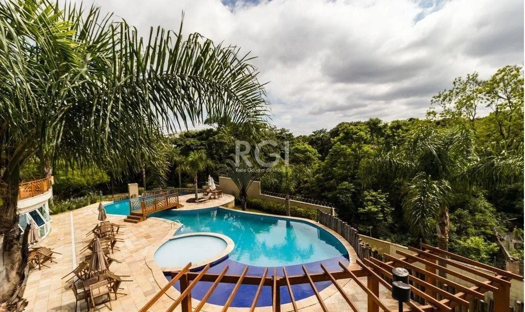 Imagem Casa em condomínio no bairro Teresópolis
