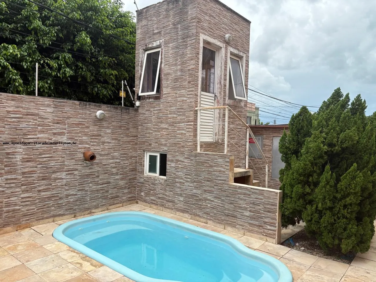 Imagem Casa para Venda em Parnamirim, Nova Parnamirim, 2 dormitórios, 2 suítes, 3 banheiros, 1 vaga