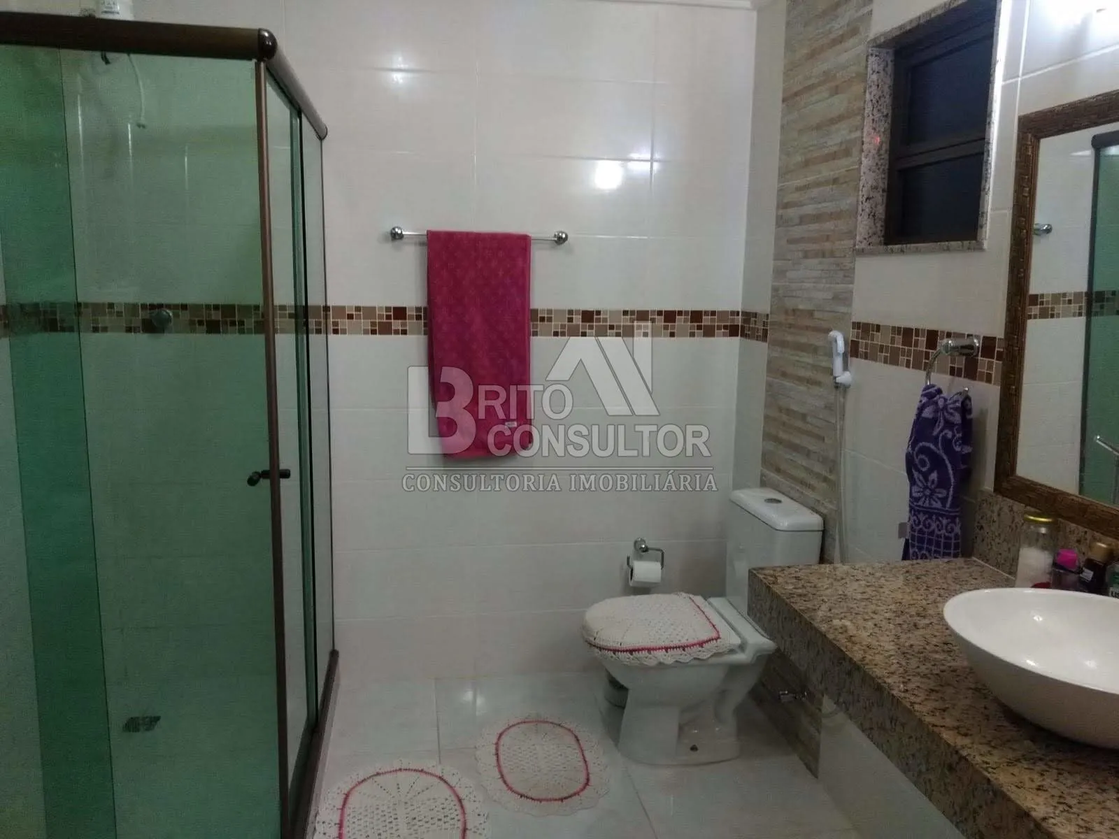 Imagem Vendo Linda Casa Duplex no Bandeirantes, 2 Qts, Suíte, Vaga, Terraço, churras, 157 m² Bandeirantes-São Gonçalo