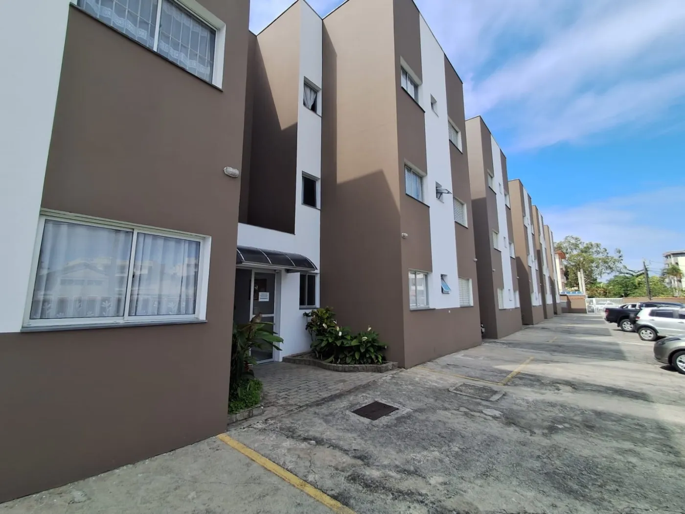 Imagem Apartamento para Venda em Ubatuba, Itaguá, 2 dormitórios, 1 banheiro, 1 vaga