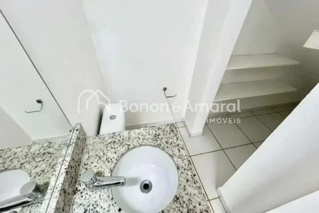 Imagem Casa em condomínio para locação - com 3 quartos e uma suíte