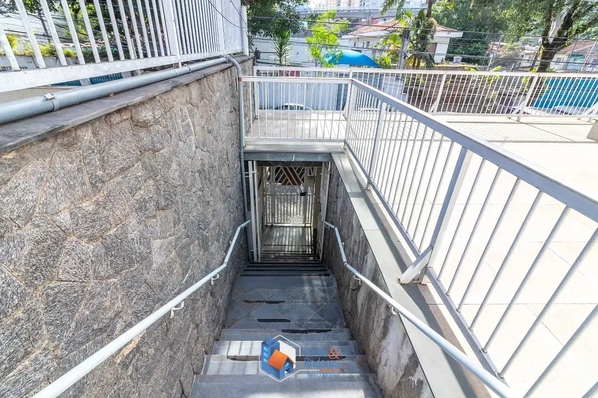 Imagem Casa para venda em Campo Belo com 4 quartos, sendo 3 suítes, 280m²