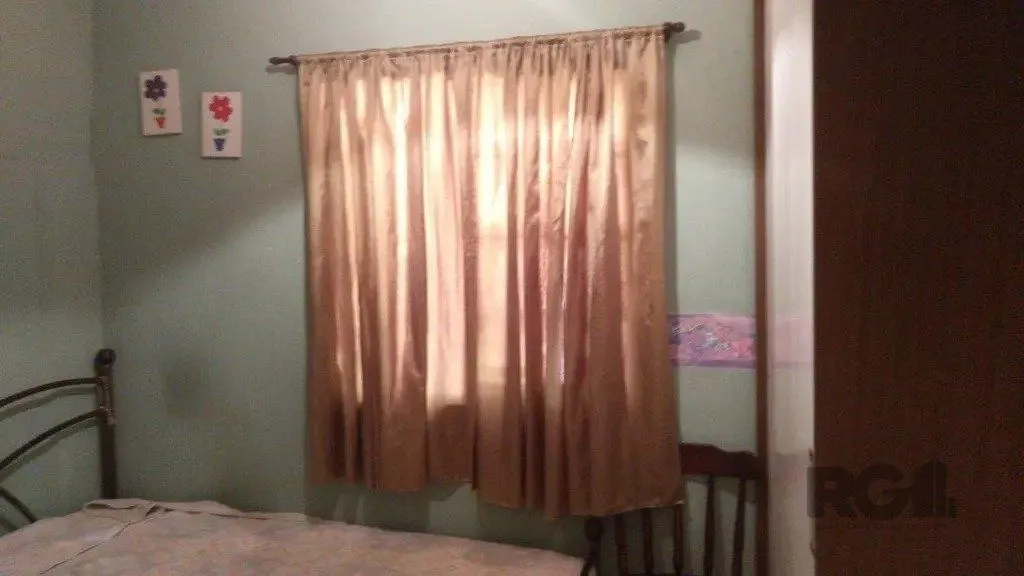 Imagem Casa com 3 dormitórios no bairro Sarandi