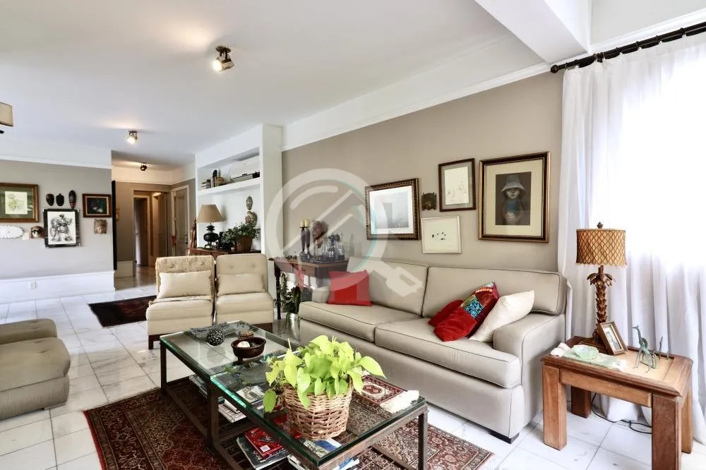 Imagem Raro apartamento andar inteiro, parte nobre da Av. Bagé, 148m2 privativos, 3 vagas de garagem, ampl...