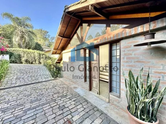 Imagem Casa charmosa com gourmet, spa e sauna em Cotia