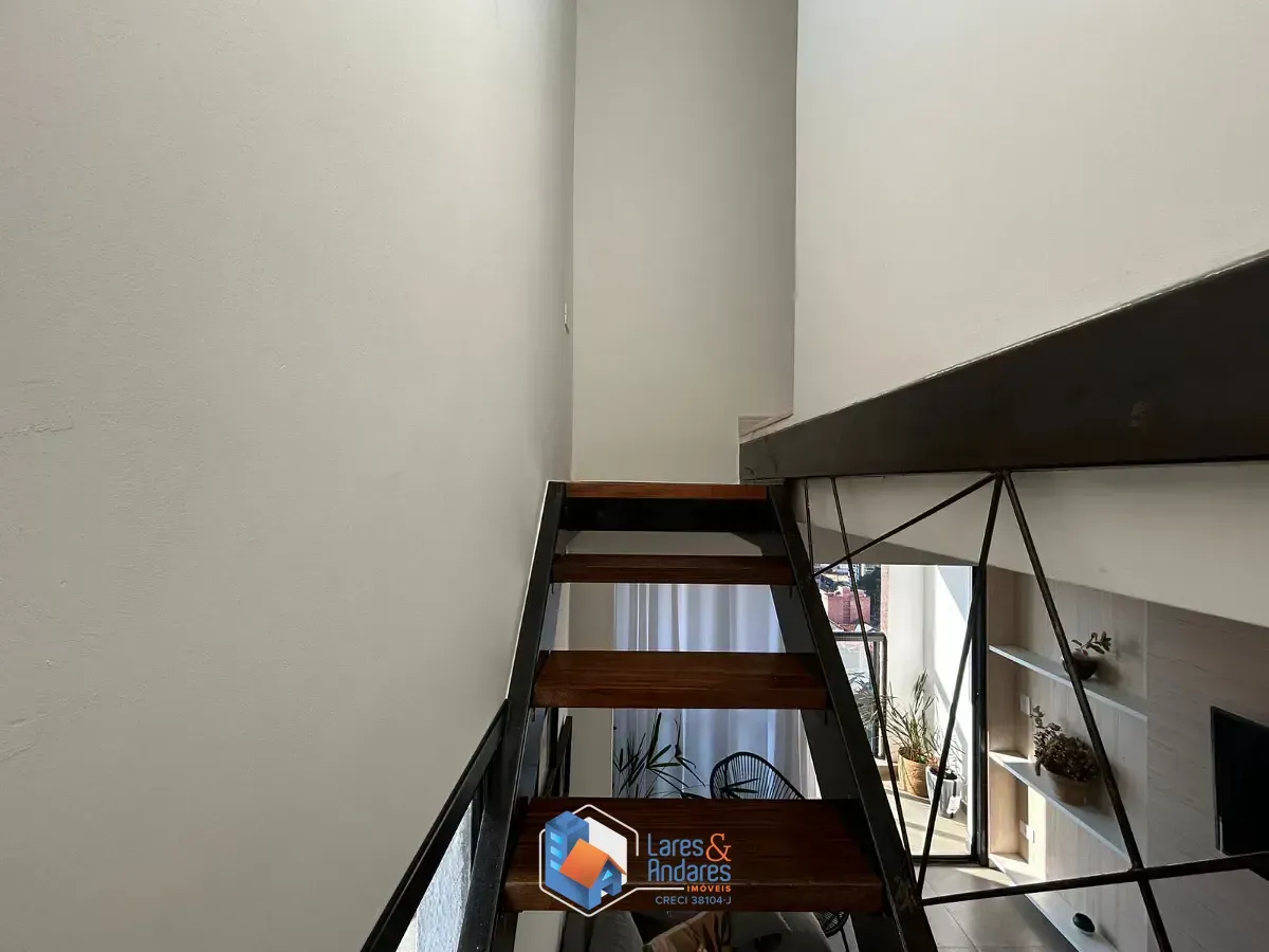 Imagem Duplex para venda em Pompeia com 2 quartos, sendo 1 suíte, 60m²