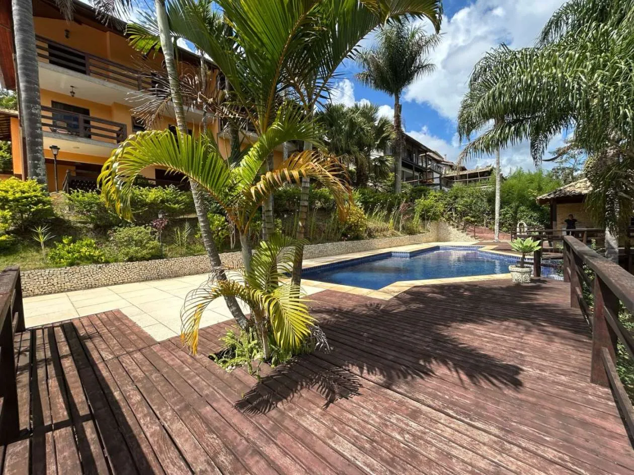 Imagem Casa em Condomínio para Venda em Petrópolis / RJ no bairro Nogueira