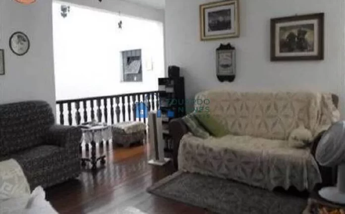 Imagem Casa ampla, arejada, confortável e muito conservada no Santa Lucia!