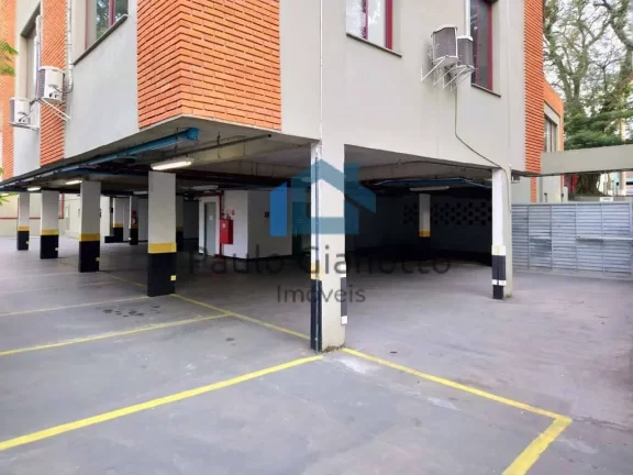Imagem Sala térrea em Centro Comercial na Granja Viana